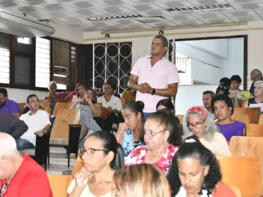 Desde la Universidad de Oriente de Santiago, la verdad se alza (+ Fotos)