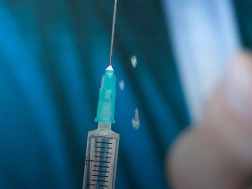 Alta eficacia de la vacuna rusa contra el melanoma