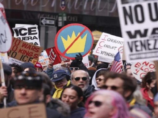 Canciller cubano denuncia caos en EEUU y agresión a soberanías