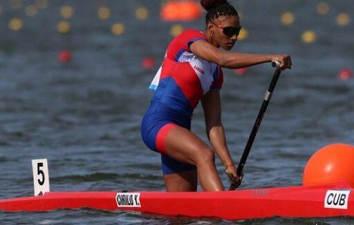 Canotaje cubano a máxima capacidad en el canal