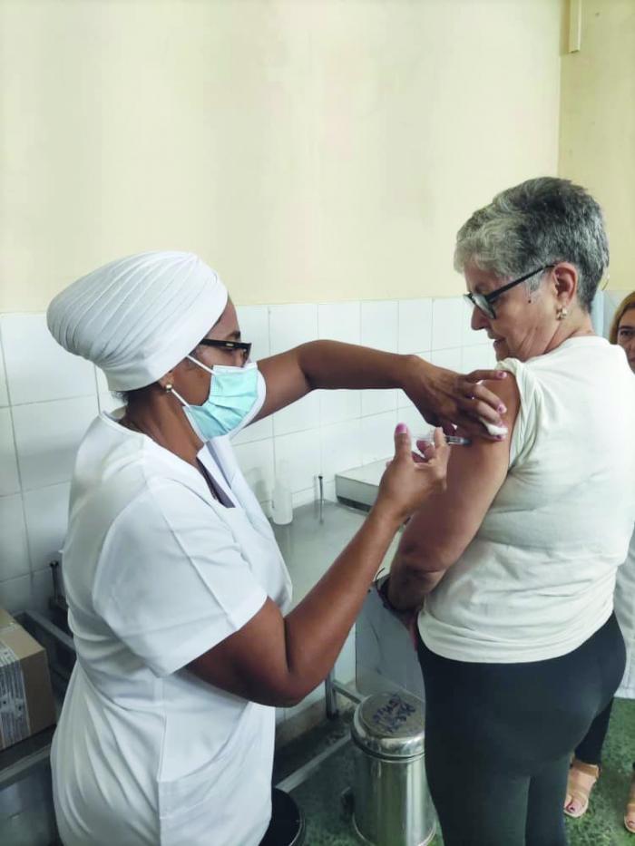 Un escudo inmunológico para nuestros mayores