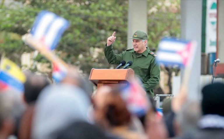 Cuba no tiene que hacer ninguna concesión política, ni eso jamás estará en una mesa de negociaciones