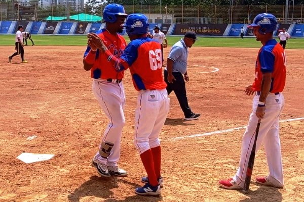 Cuba en la súper ronda del Panamericano de softbol