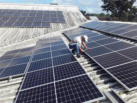 Cuba exime de pago aduanero importar sistemas de fuentes renovables