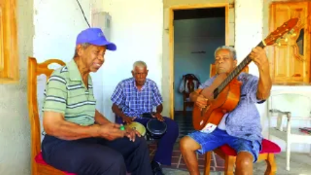 Reconocen a portador santiaguero Israel Almarales con Premio Memoria Viva