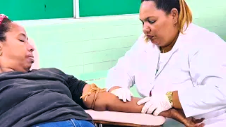 Realizan donaciones de sangre en saludo al 24 de febrero