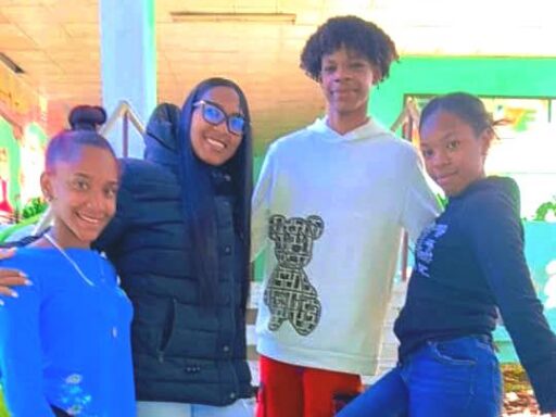 Tres adolescentes sanluiseros serán formados como Instructores de Arte