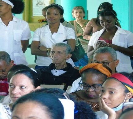 65 años en la mirada de un sobreviviente (+Fotos)