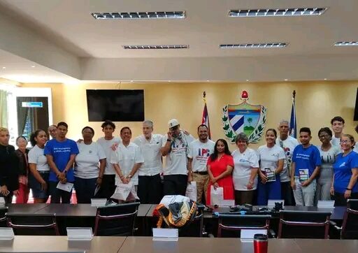 Solidaridad sin fronteras: Reciben en la Universidad de Oriente a la brigada “Levántate por Cuba” (+Fotos)