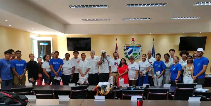 Solidaridad sin fronteras: Reciben en la Universidad de Oriente a la brigada “Levántate por Cuba” (+Fotos)