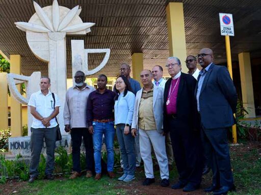 Profundizan líderes religiosos sobre estado de la oncología cubana (+ Fotos)