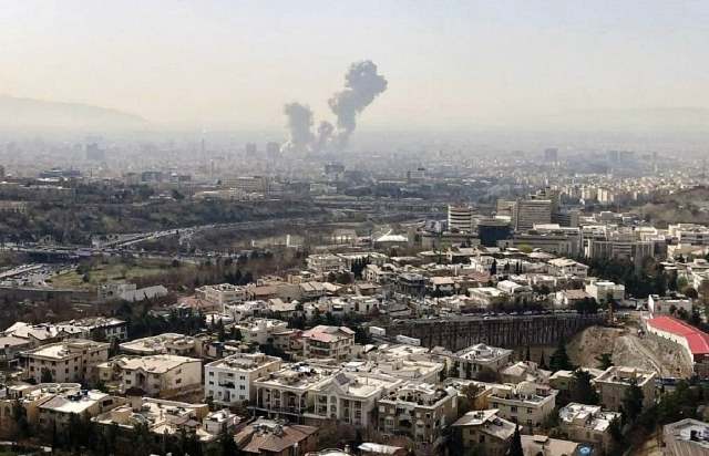 India insta a frenar escalada en guerra EEUU e Israel contra Irán