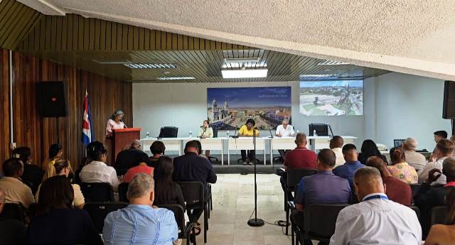 Favorecen posicionamiento de Santiago como plataforma productiva y logística para la inversión extranjera y el comercio exterior (+Fotos)