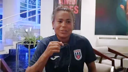 Listas féminas de equipo nacional de fútbol para tercera salida