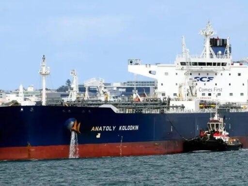 Rusia informa de la llegada de uno de sus petroleros a Cuba