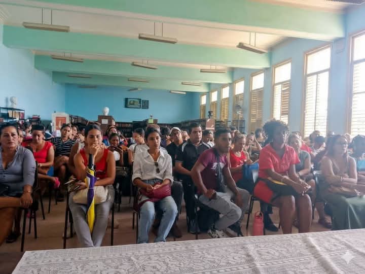 Desarrollan reuniones en Santiago de Cuba sobre proceso de Ingreso a la Educación Superior