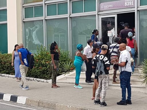 Por mejor organización pago a los jubilados en Santiago de Cuba