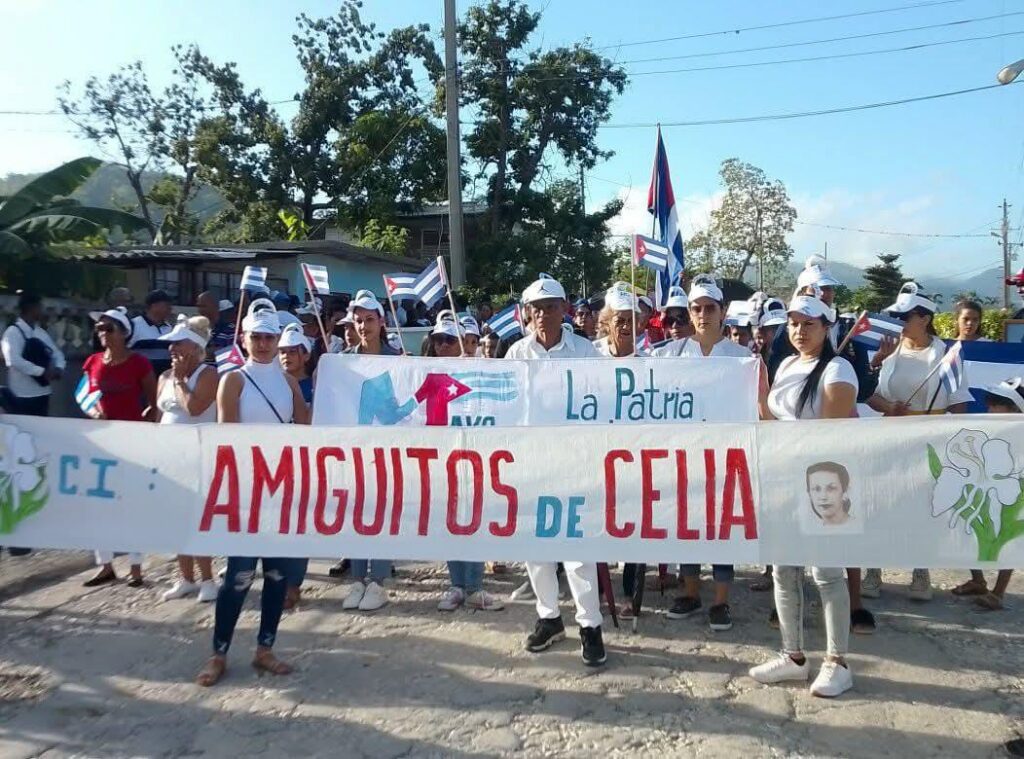 Saludan el 1 de Mayo en el Consejo Popular Los Negros (+Fotos)