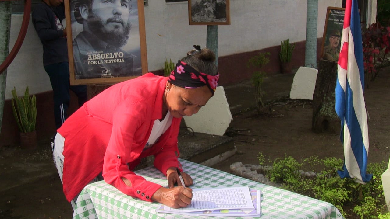 Tercer Frente rúbrica su firma por la Patria(+Fotos)