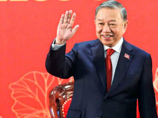 Raúl Castro felicita a To Lam electo presidente de Vietnam