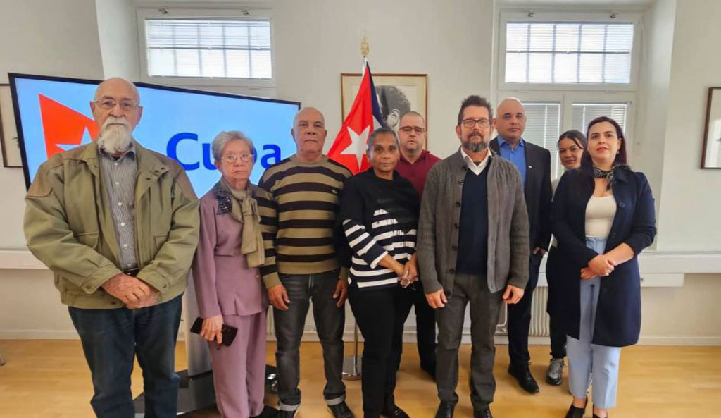Misión de Cuba en Suecia respalda “Mi Firma por la Patria”