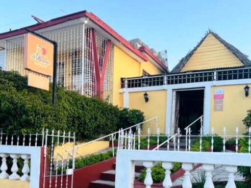 Restaurante Los Naranjo: tradición y creatividad culinaria en Santiago de Cuba