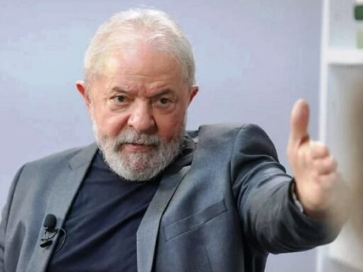 Lula entregará viviendas y anunciará inversiones en viaje a Amazonas