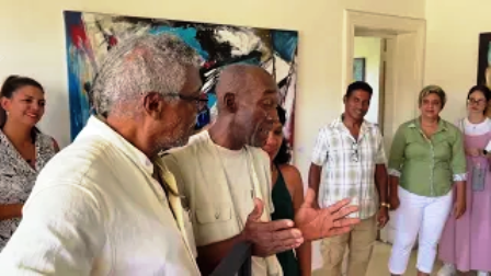 Inaugura Lescay en Santiago muestra Fiesta por los 50 años del Taller Cultural