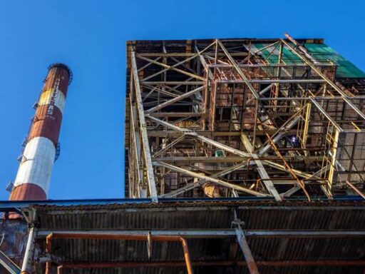 Progresa «gran batalla de soldadura» en termoeléctrica Guiteras