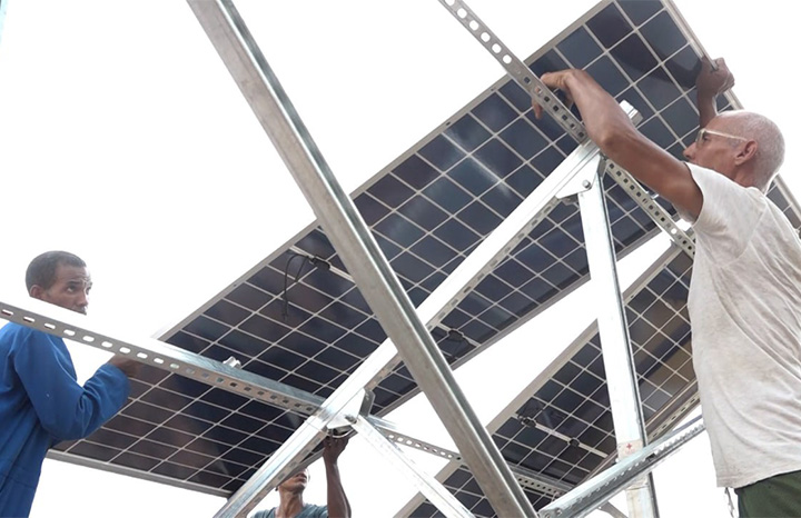 Respalda energía solar labor de radio y televisión en Santiago de Cuba