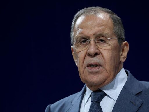 La UE busca diálogo para salvar al gobierno ucraniano, dice Rusia