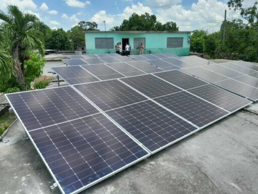 Sistema fotovoltaico de 16 Kw asegura la vitalidad del hospital Manuel Fajardo Rivero de Holguín