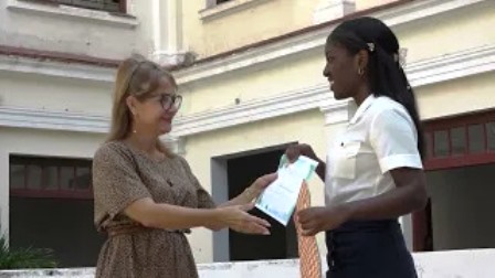 Efectúan graduación de Escuela Pedagógica en Santiago de Cuba