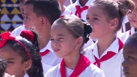 Realizan en Santiago de Cuba cambio de atributo pioneril