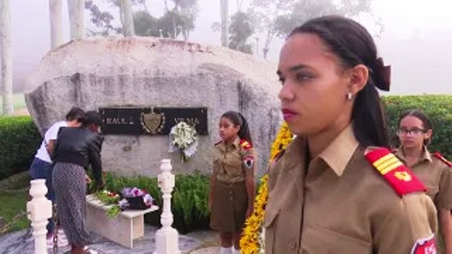 Tributo a Vilma Espin Guillois en el aniversario de su desaparición física