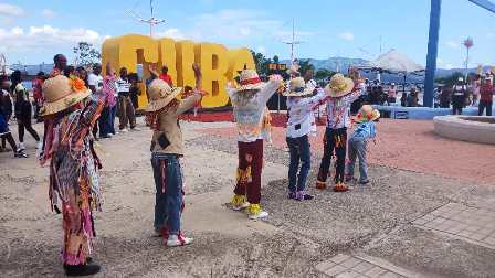 Inauguran el «Verano con mi gente» y Festival Deportivo Escolar en Santiago de Cuba (+Fotos)