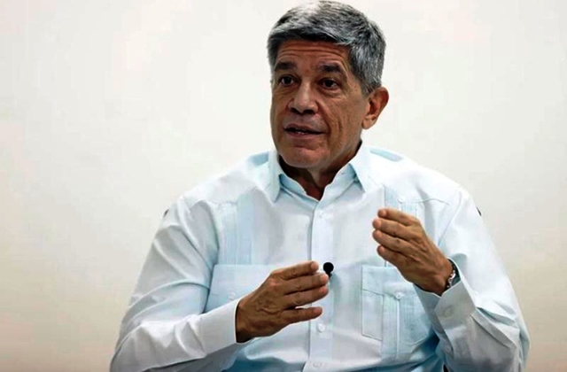 Denuncia Cuba bloqueo criminal de EE.UU. y persecución a médicos