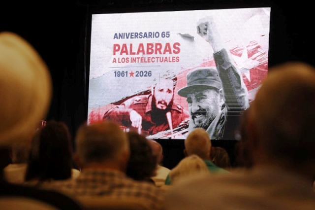 Palabras a los intelectuales: 65 años de una política cultural