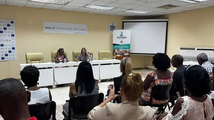 Zuturo Junior impulsa formación emprendedora en Santiago de Cuba