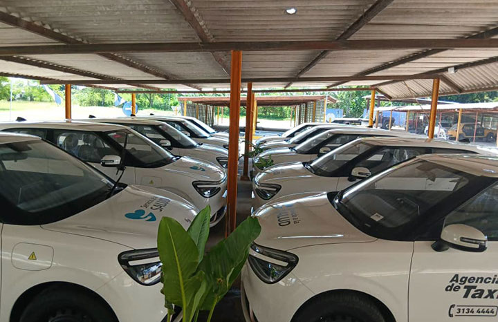 Nuevos autos eléctricos mejorarán traslado de pacientes de hemodiálisis
