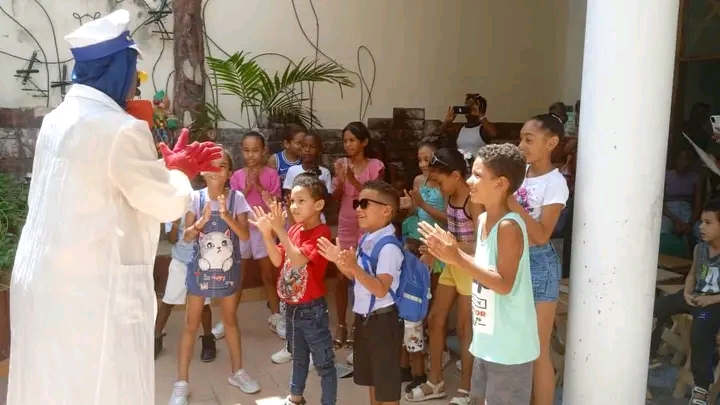 Santiago de Cuba desborda risas y color en la jornada dedicada a sus pequeños gigantes