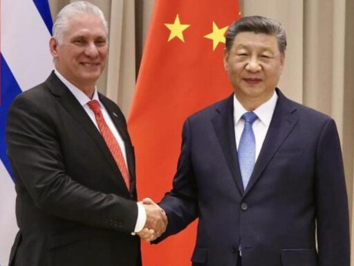 Díaz-Canel felicita a Xi Jinping en aniversario de PCCh