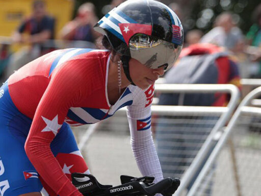 Cuba mira a la lucha, natación y ciclismo hoy en Santo Domingo