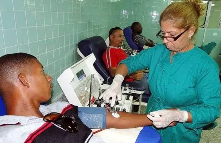 Fortalecen los CDR labor comunitaria en Santiago 