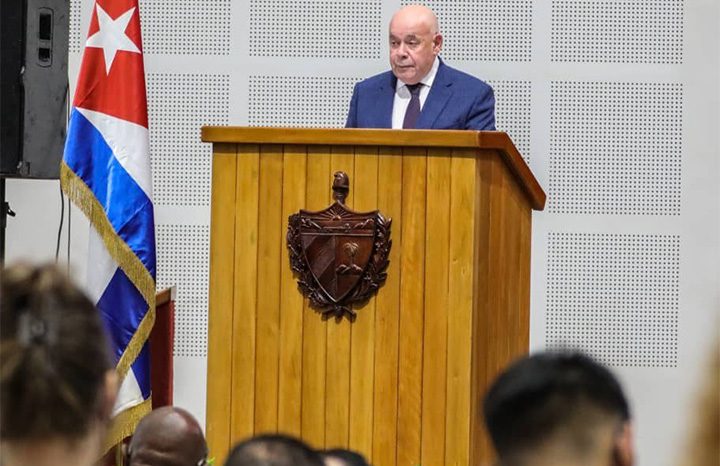 Putin envía mensaje a Raúl y a Díaz-Canel por el Centenario de Fidel