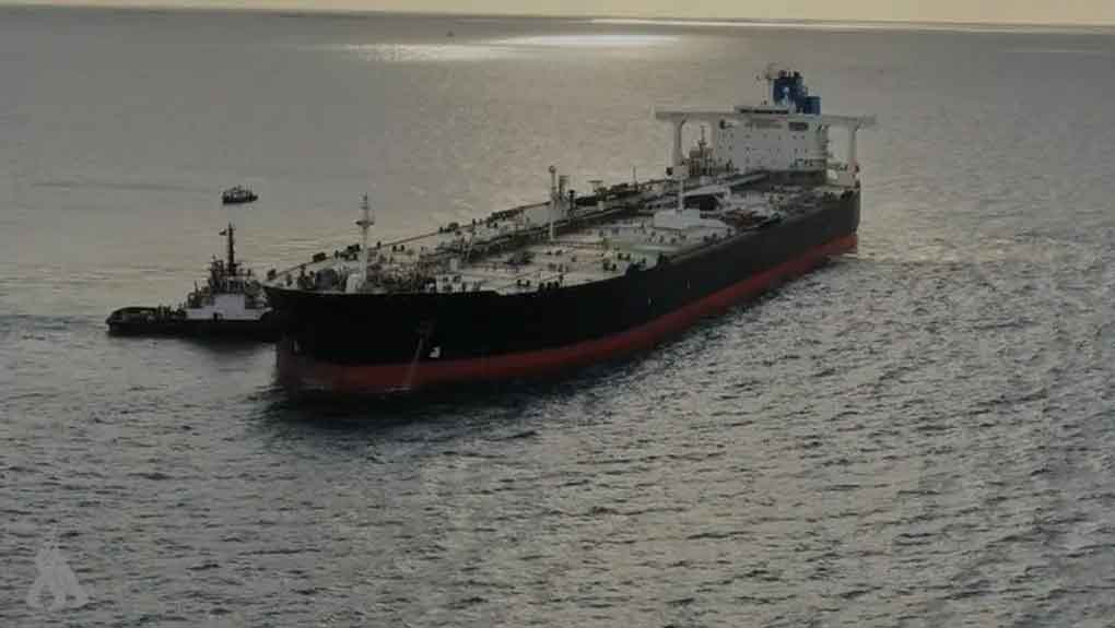 Irán autoriza paso de petroleros iraquíes por el estrecho de Ormuz