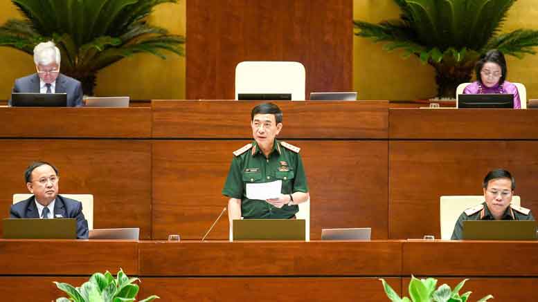Vietnam busca equilibrio entre control de armas y actividades civiles