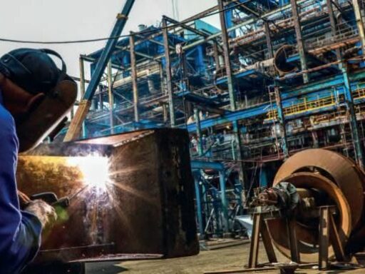 Reconoció Morales Ojeda esfuerzo titánico de trabajadores eléctricos