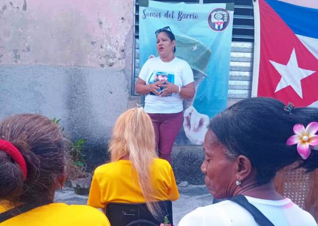 Barrio debate acerca del proceso electoral cubano en San Luis (+Fotos)