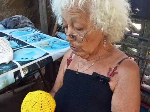 Desde las manualidades también se practican gestos de infinito amor (+Fotos)